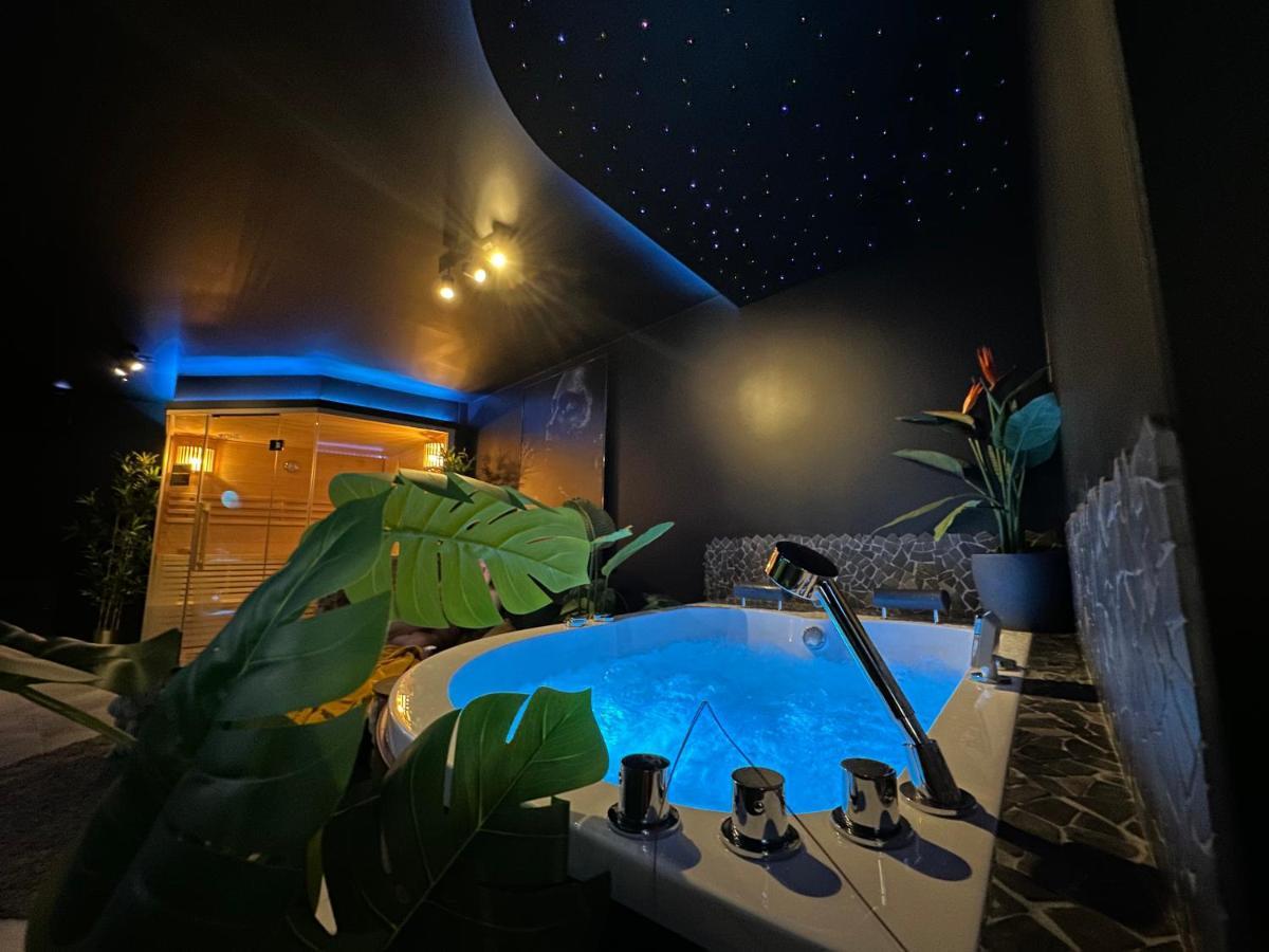Merkelhoeve Wellness Merkelbeek ภายนอก รูปภาพ
